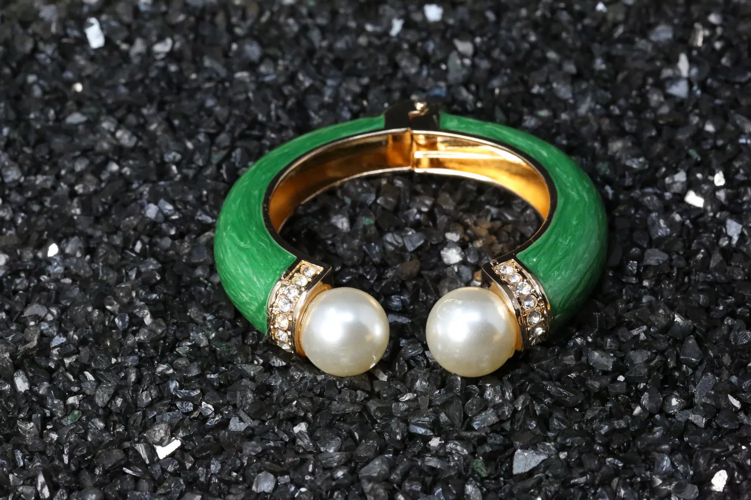 Aline Openable Statement Bracelet