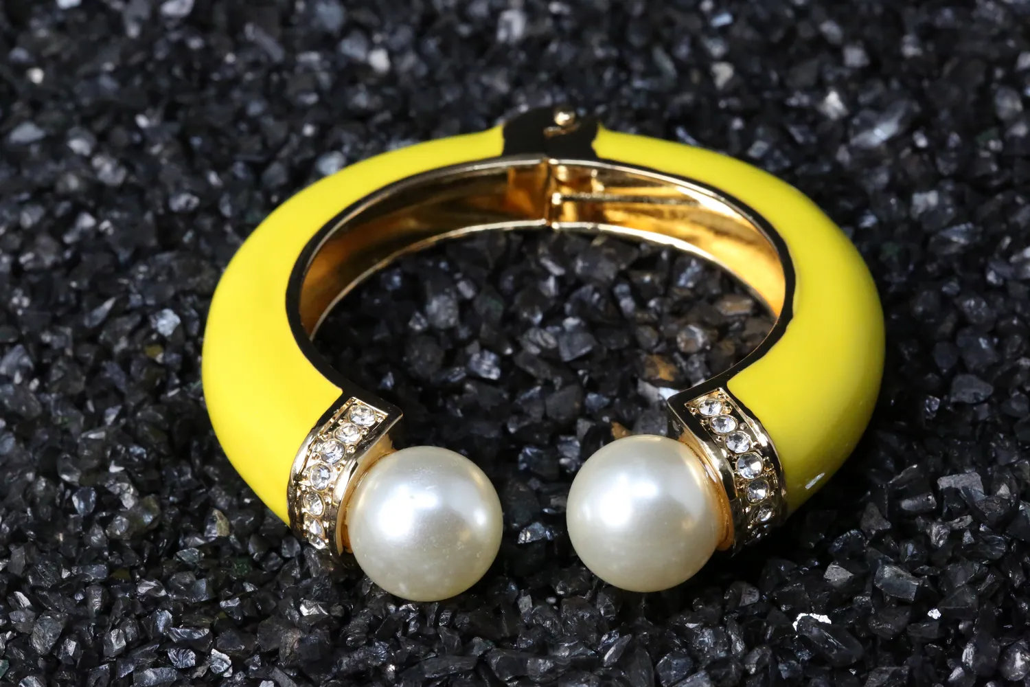 Aline Openable Statement Bracelet