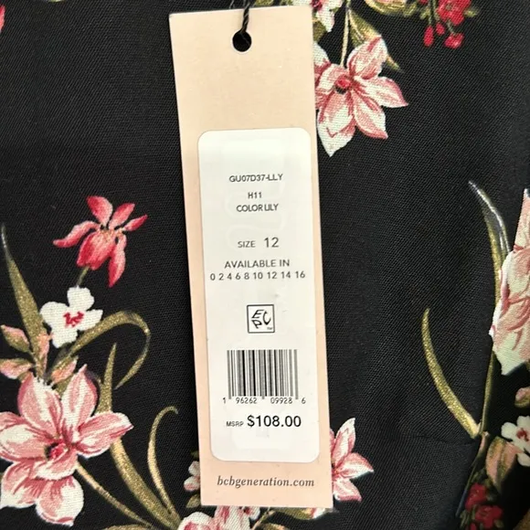BCBG NWT Multi-color Floral Dress In Red, Black, White, pink, Size 12-