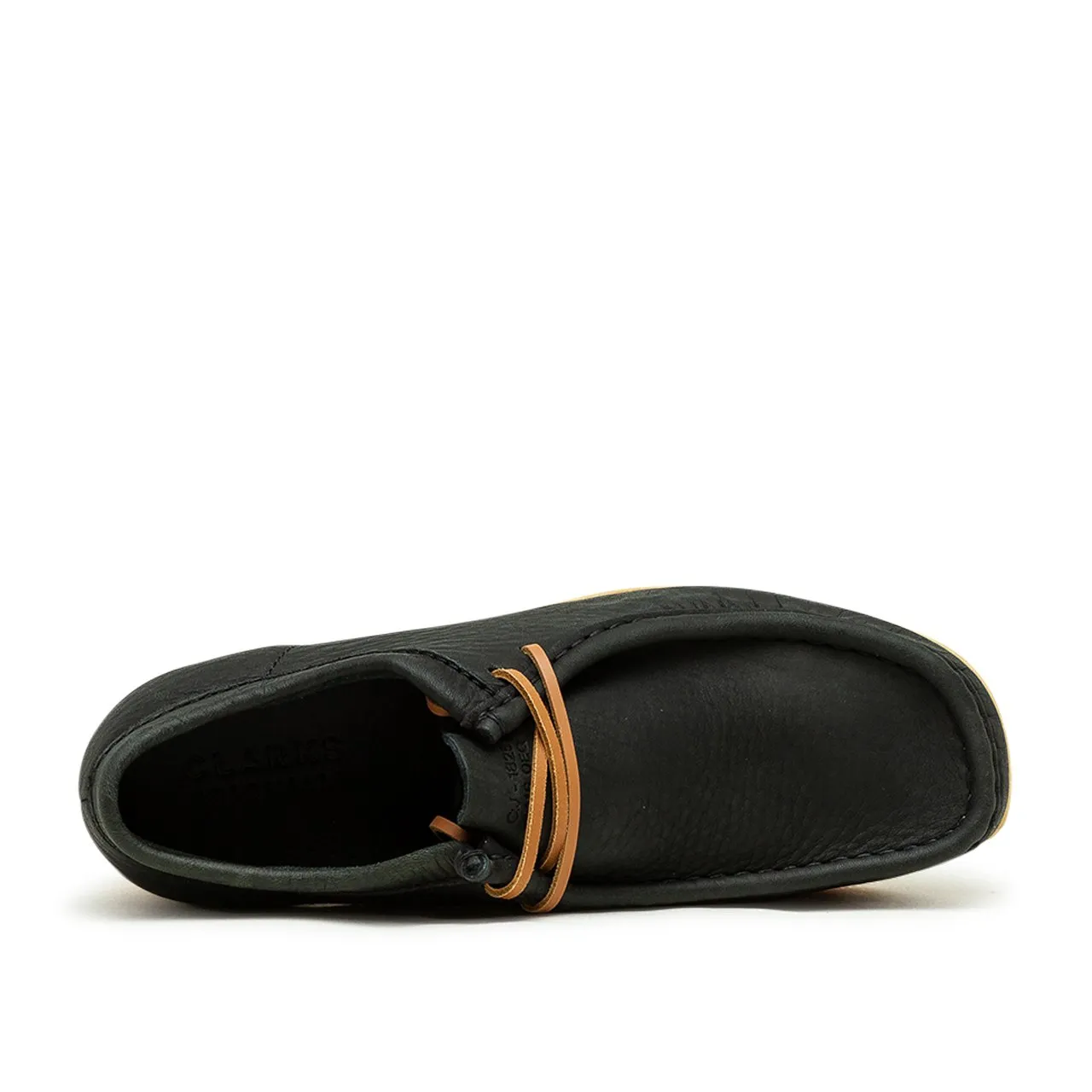 clarks originals x horween leather wallabee boot (black)