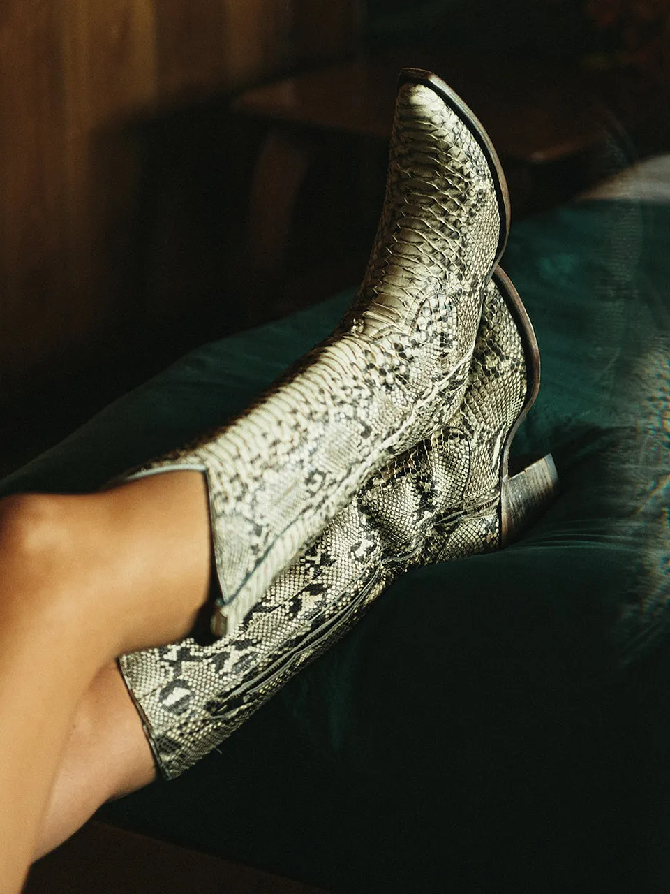 Corral Boots Women's Genuine Full Python Tall Top Snip Toe Cowboy Boot