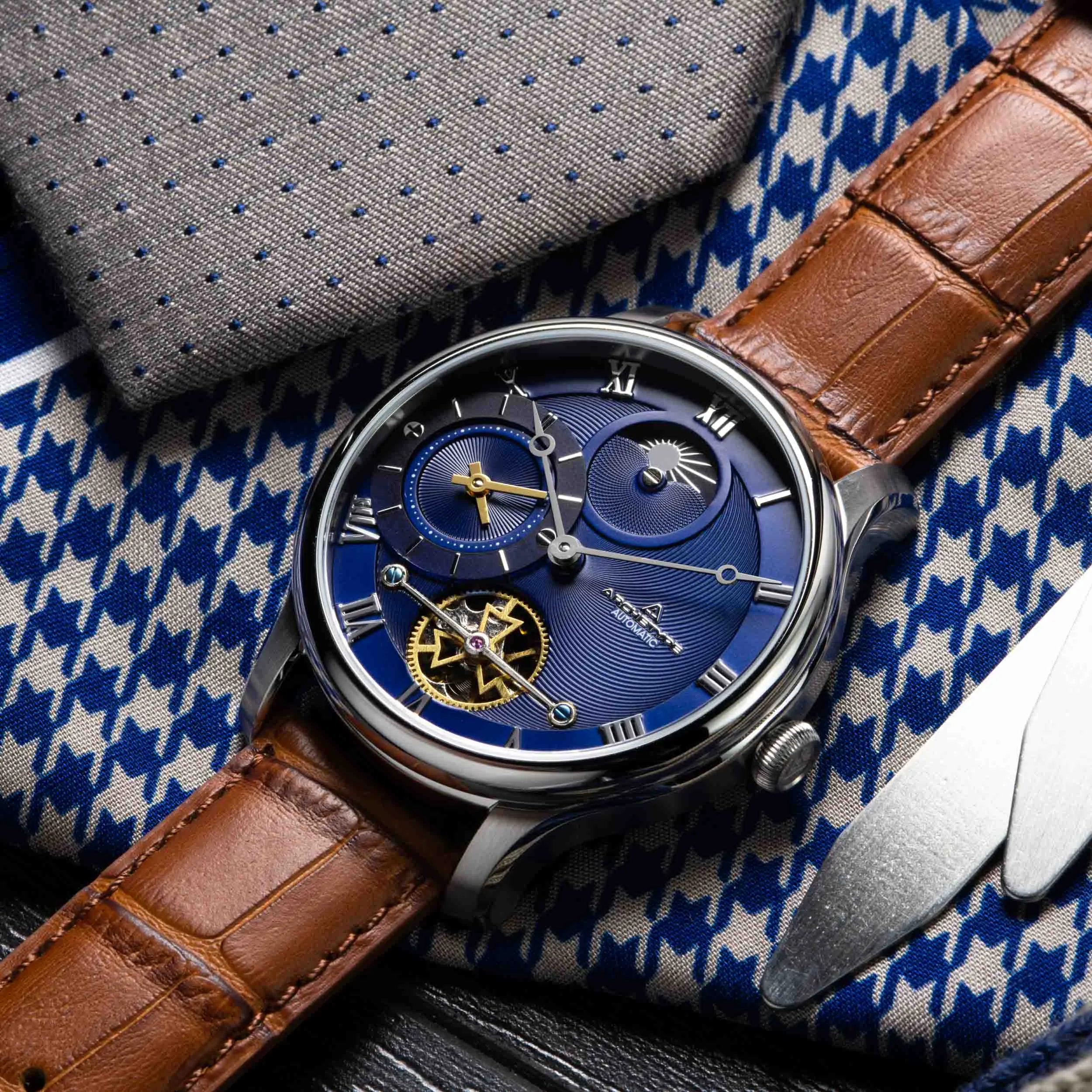 Dorian Automatic Silver Tan Navy