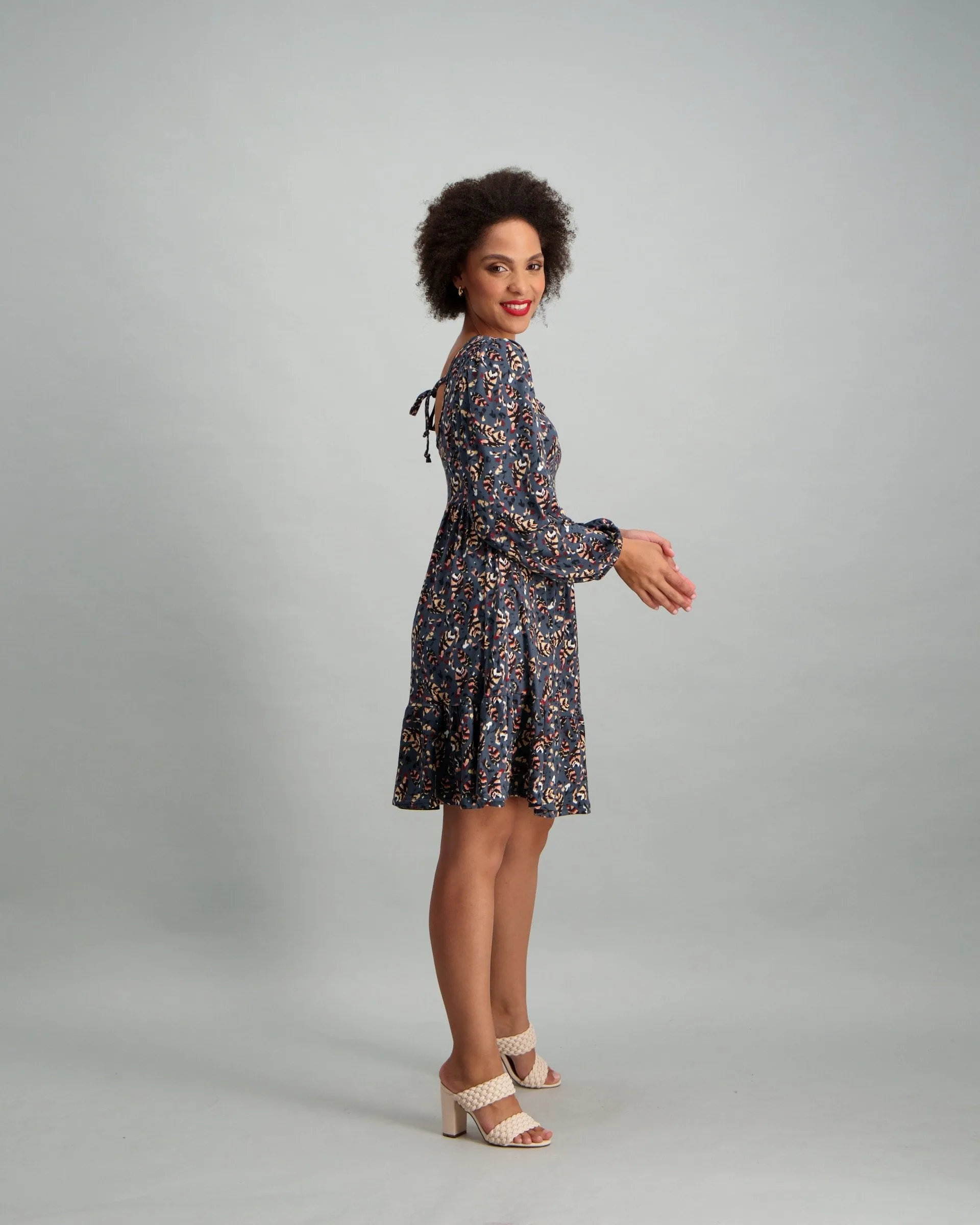 Ladies Puff Sleeve Tiered Hem Dress