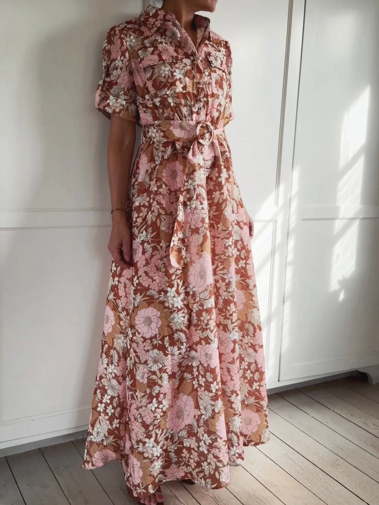 LONG BD PRINTED DRESS WITH BELT - MULTI