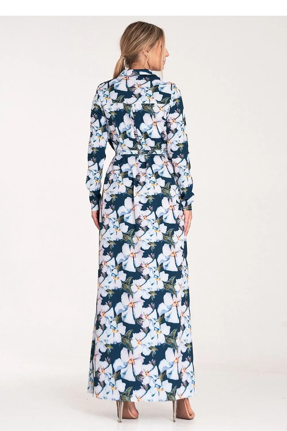 Long sleeves buttoned up maxi dress