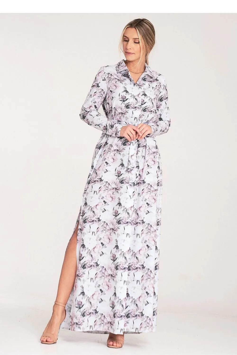 Long sleeves buttoned up maxi dress