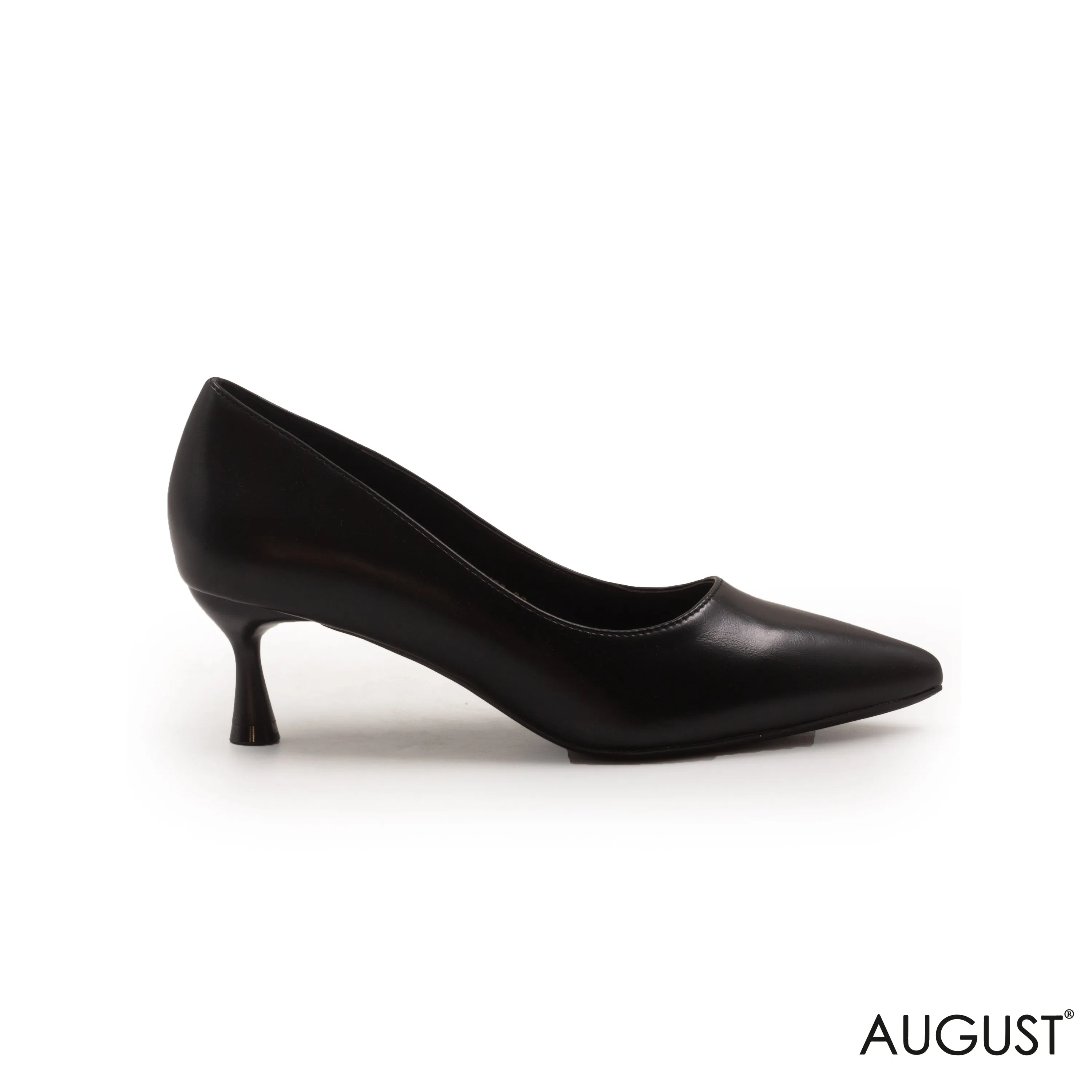 LOW-HEEL LEATHER SHOES