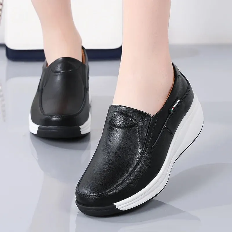 Moccasins in imitation leather