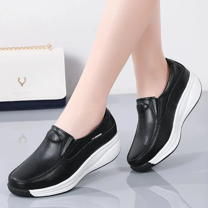 Moccasins in imitation leather