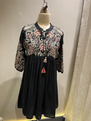 Multi Color Black Knee Dress