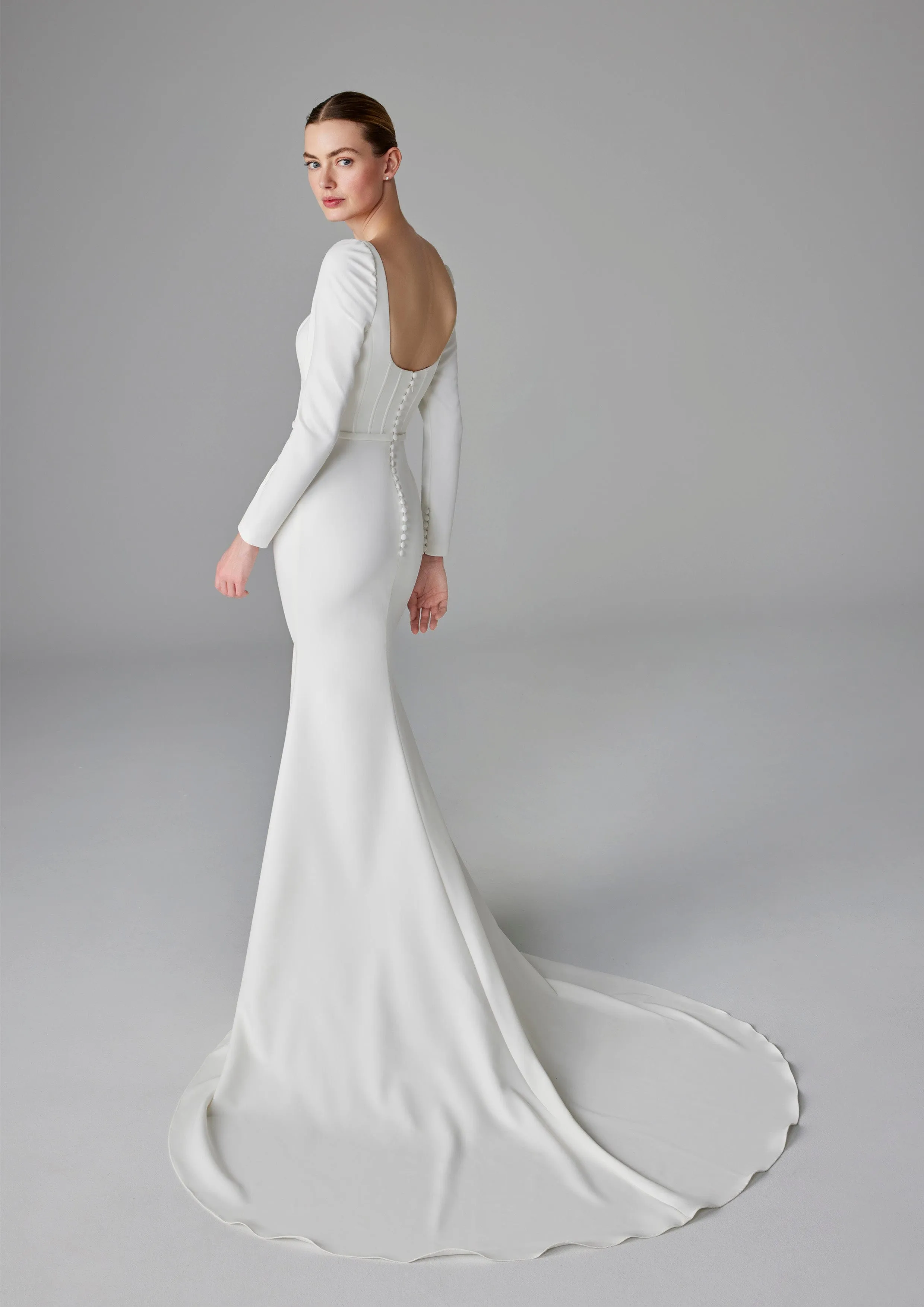 Pronovias: Oropha