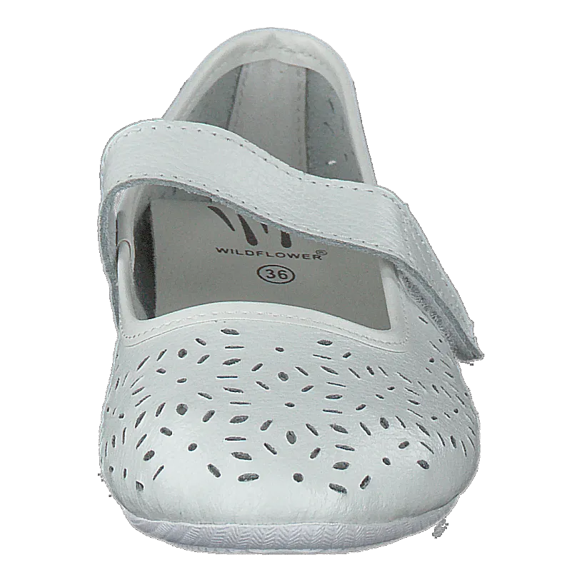 Samanta White