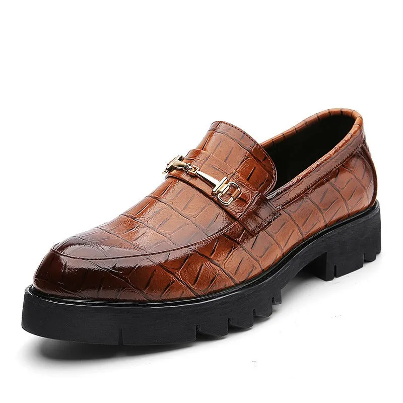 Spring and Autumn New Style Crocodile Pattern Embossed Business Formal Shoes Youth Pointed Toe Glossy Wedding Shoes Patent Leather Slip-on Men's Shoes