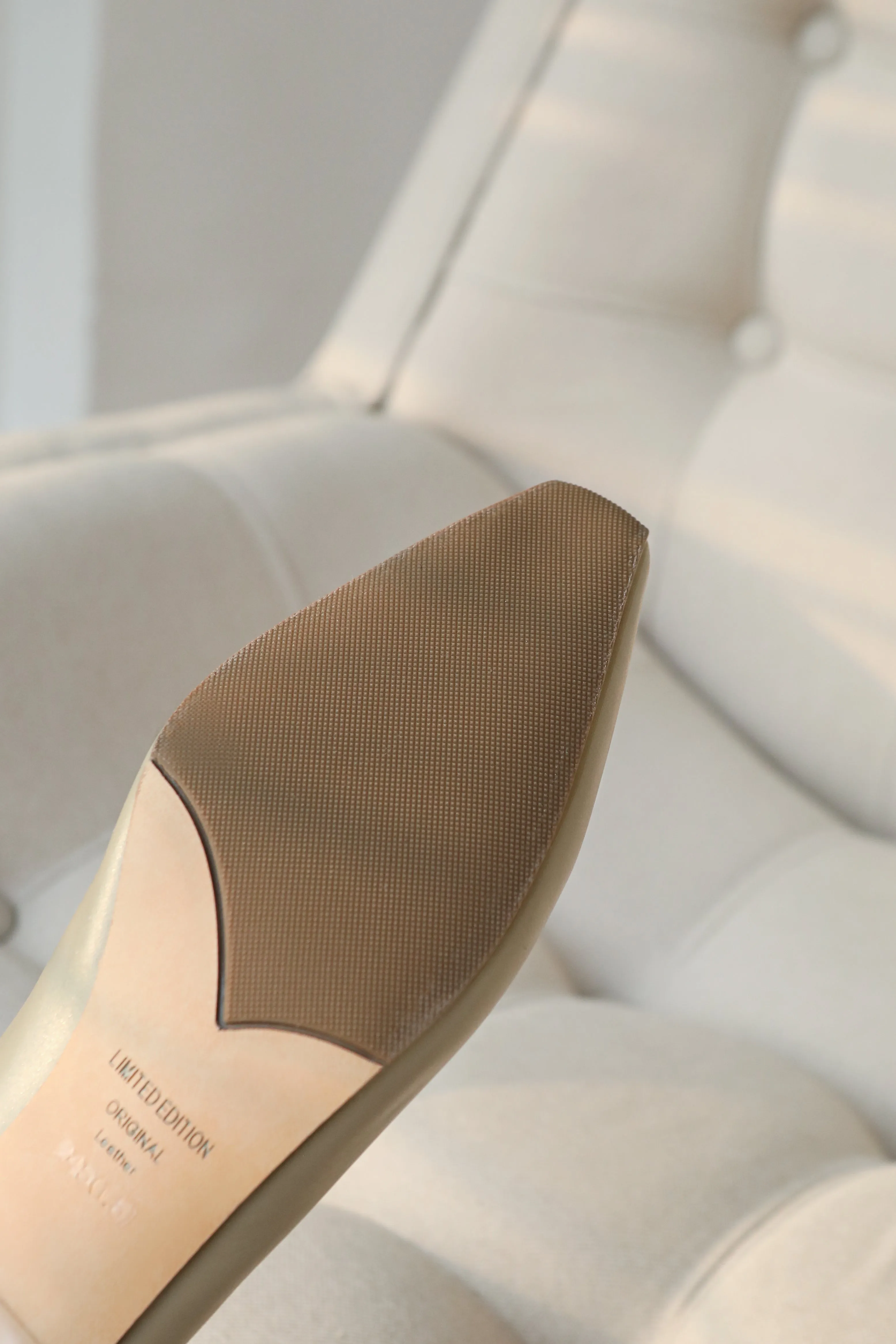 Sylvie Leather Pumps - Beige
