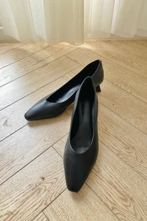 Sylvie Leather Pumps - Black