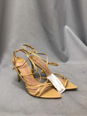 TONY BIANCO SIZE 8 Ladies SHOES