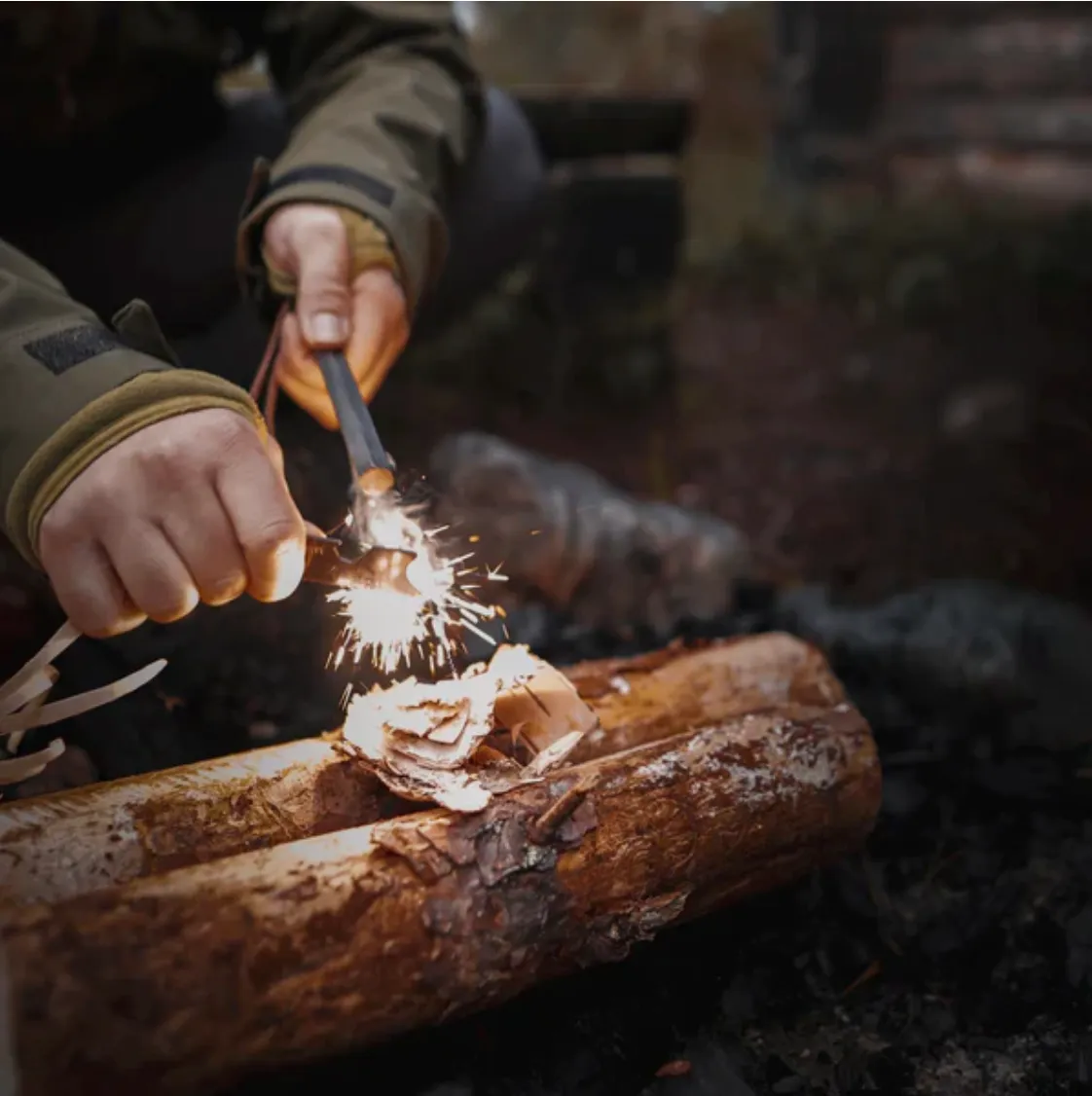 Uberleben Hexa Fire Starter 6" / 16cm